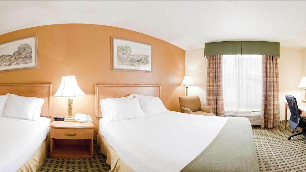 Holiday Inn Express Hotel&Suites Hesperia, an IHG Hotel Exterior foto