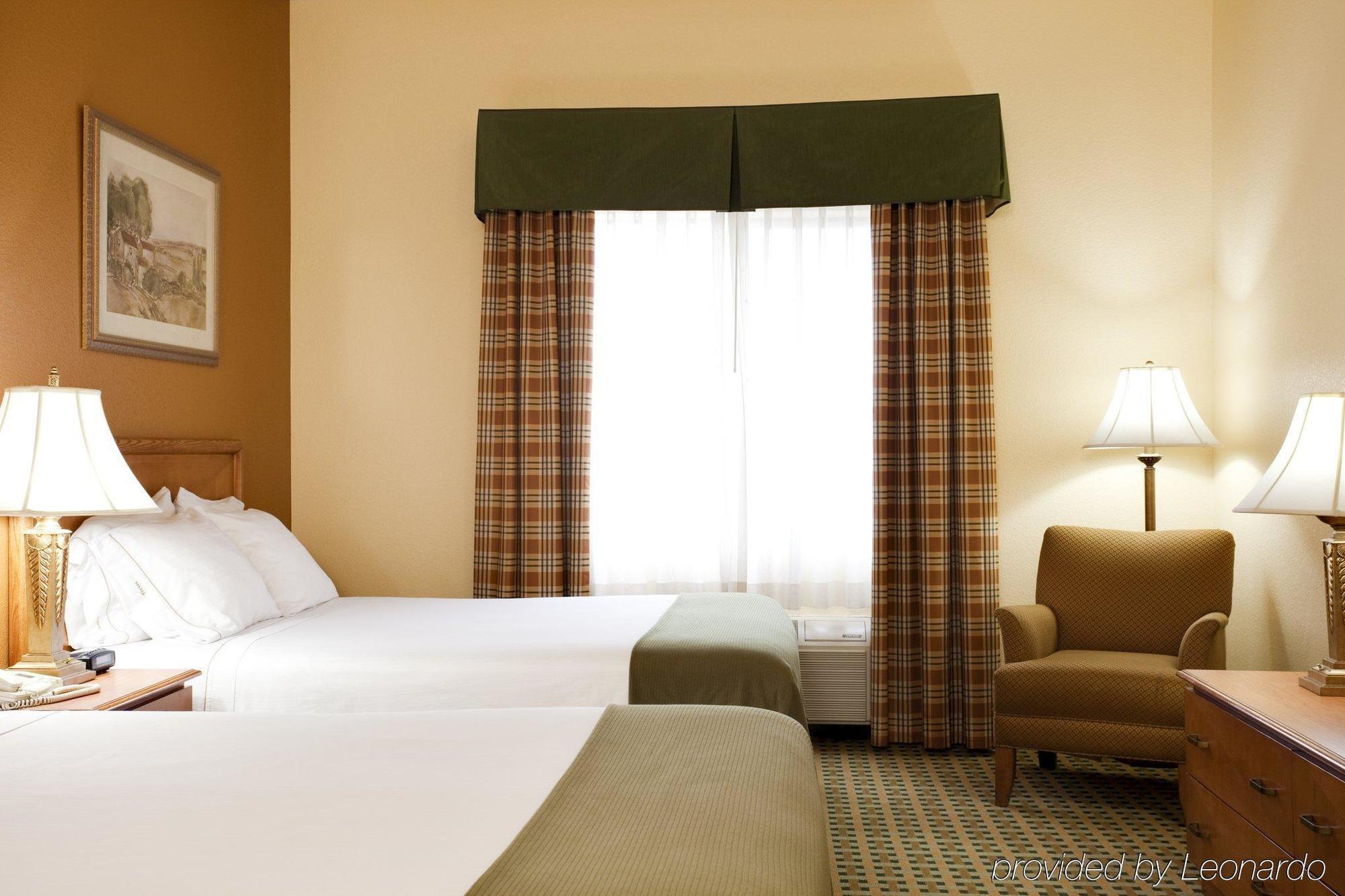 Holiday Inn Express Hotel&Suites Hesperia, an IHG Hotel Exterior foto