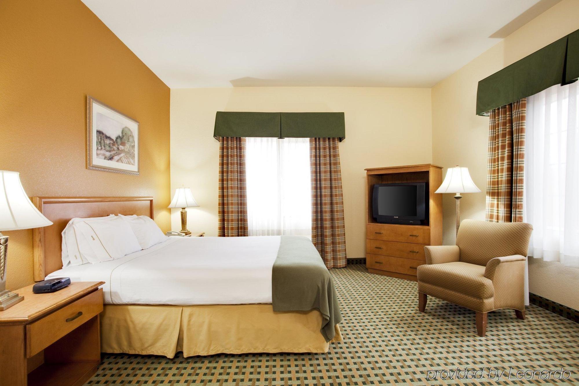 Holiday Inn Express Hotel&Suites Hesperia, an IHG Hotel Exterior foto