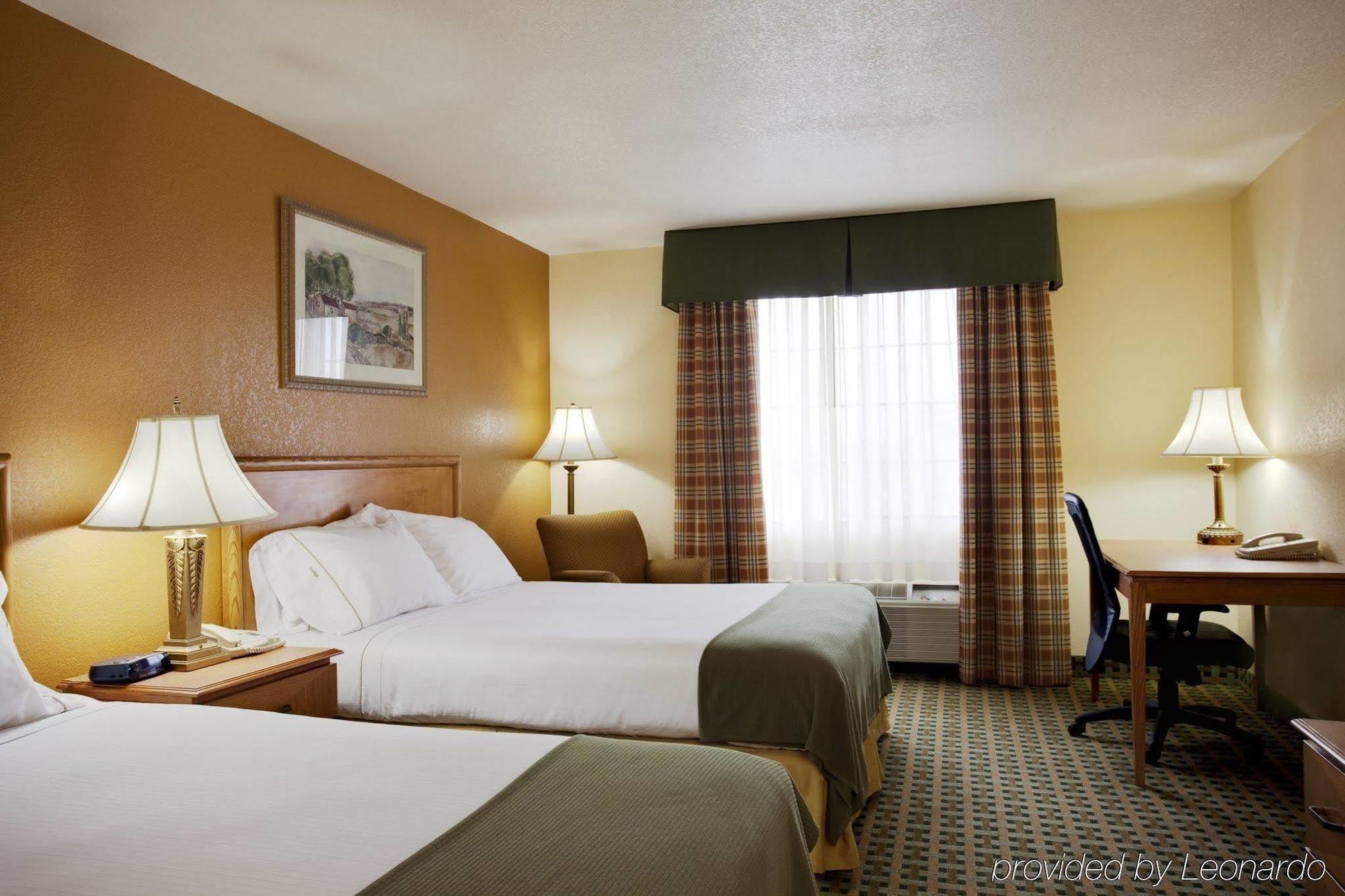 Holiday Inn Express Hotel&Suites Hesperia, an IHG Hotel Exterior foto